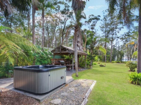 BIG Backyard with Outdoor Spa and Luxury Furnishings